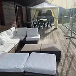 Traditionnel Avec Jacuzzi Exterieur