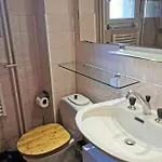 Σαλέ Traditionnel Avec Jacuzzi Exterieur Bex