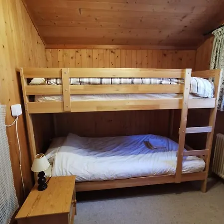 Traditionnel Avec Jacuzzi Exterieur Alpesi faház Bex